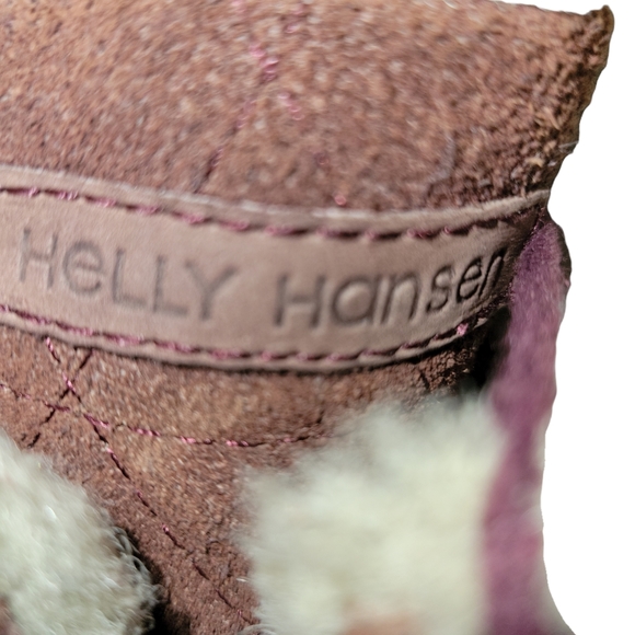 Helly Hansen Leather Quilted Suede Vega Faux Fur Lining Boots sz 7.5